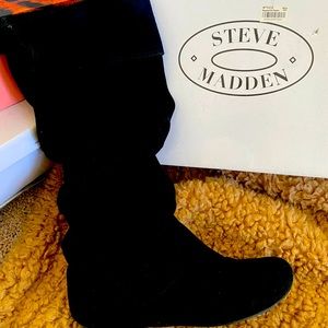 Steve Madden 8.5 Genuine suede $15